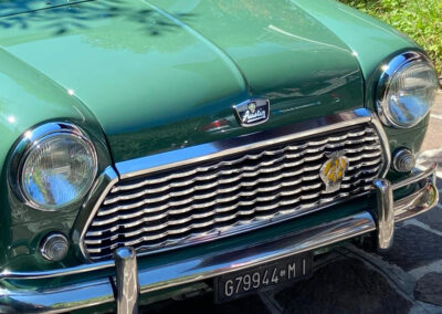 Front grill and bumber of a classic bottle green Mini-Matic